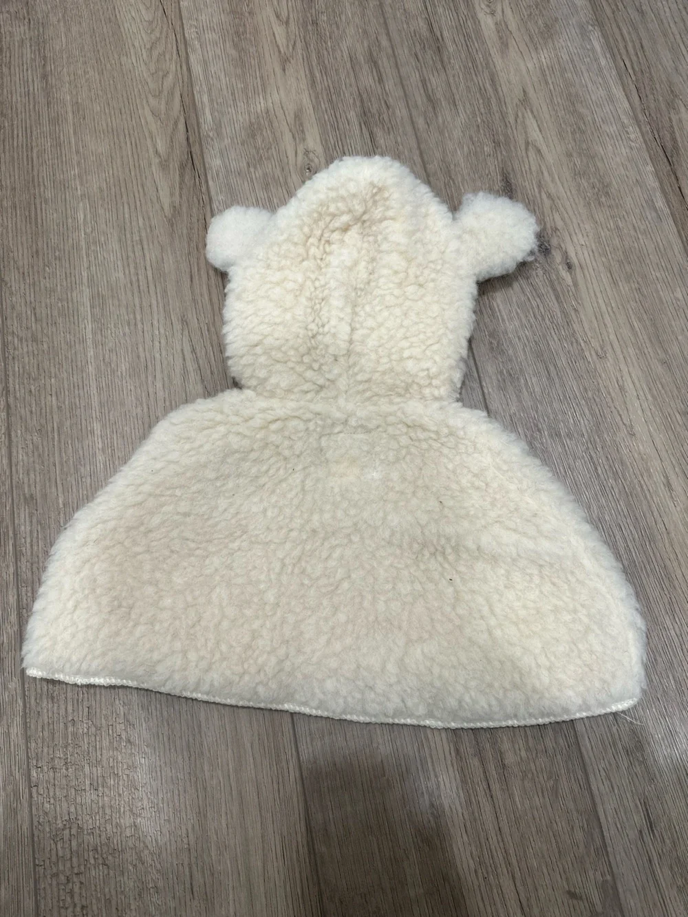 Coldbreaker 100% Wool Pile Cream Sherpa Cape hat baby winter NWT with ears